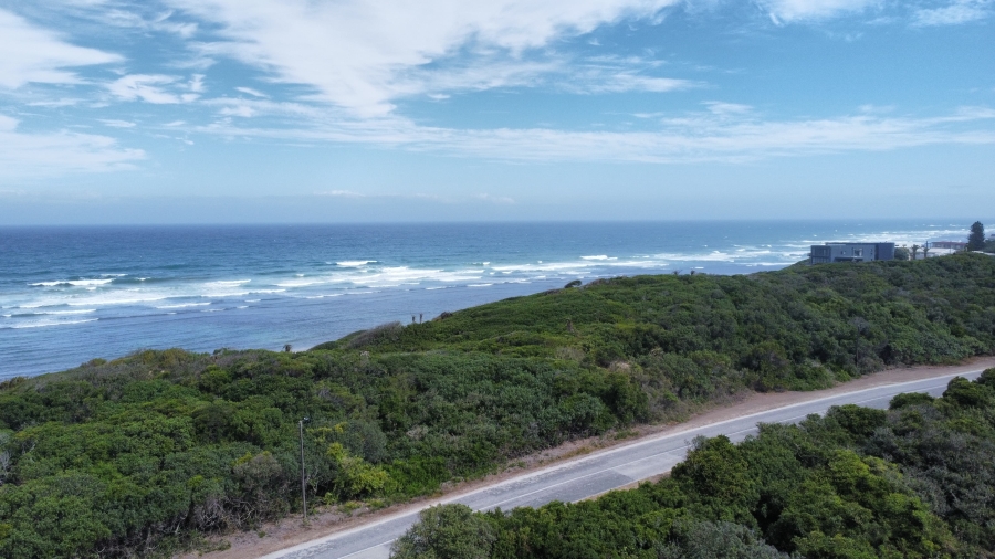 4 Bedroom Property for Sale in Boknesstrand Eastern Cape